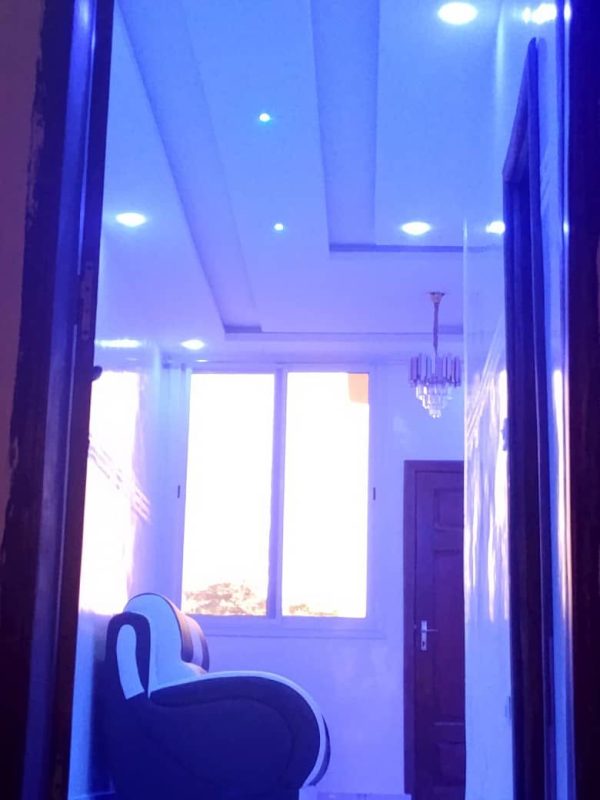 Apparemment meublé à louer à Ngallele 2000